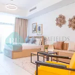 Bloomfields Stylish Stu In Thalassa Beach Front